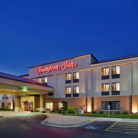 堪萨斯城 - 利斯萨米特汉普顿酒店 外观 照片